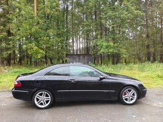 2002 Mercedes-Benz CLK-Класс 200 II (W209), чёрный, 600000 рублей, вид 3