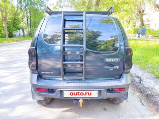 2013 Chevrolet Niva I Рестайлинг, синий, 495000 рублей, вид 4