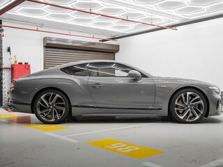 2025 Bentley Continental GT Speed IV, серый, 39200000 рублей, вид 4