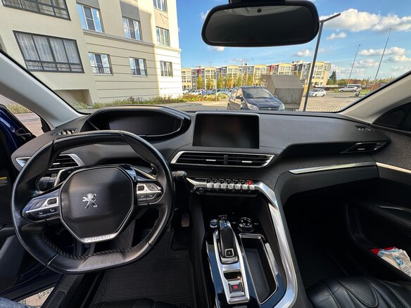 2017 Peugeot 3008 II, синий, 1375000 рублей - вид 11
