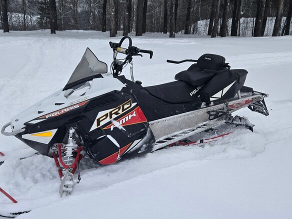 2014 Polaris 800 PRO-RMK, белый, 700000 рублей - вид 3