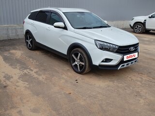 2018 Lada (ВАЗ) Vesta SW Cross I, белый, 770000 рублей, вид 3