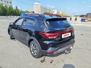 2022 Kia Rio X IV Рестайлинг, чёрный, 1670000 рублей, вид 3