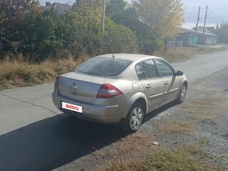2007 Renault Megane II Рестайлинг, бежевый, 300000 рублей, вид 3