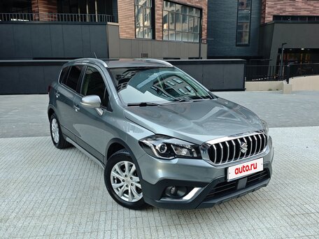 2018 Suzuki SX4 II (S-Cross) Рестайлинг, серебристый, 1849000 рублей, вид 4