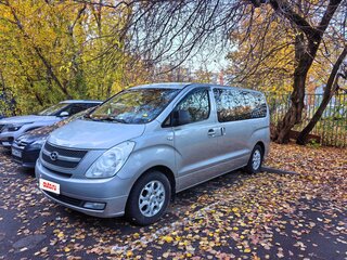 2015 Hyundai Grand Starex I, серый, 2400000 рублей, вид 1