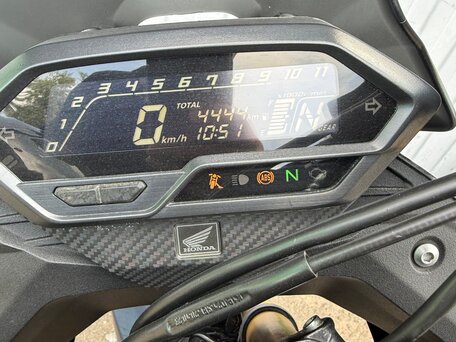 2024 Honda CB 200X, синий, 320000 рублей, вид 4