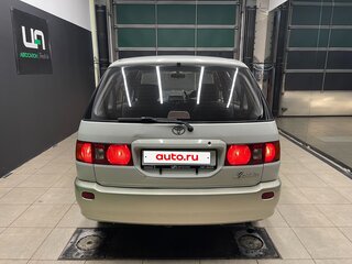 1999 Toyota Ipsum I (M10), белый, 520000 рублей, вид 5