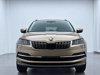 2023 Skoda Karoq DSG7 I, бежевый, 1420000 рублей, вид 2