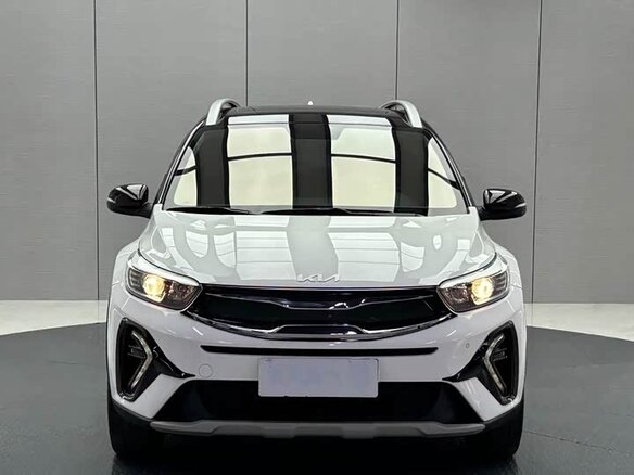 2021 Kia KX1, белый, 1120000 рублей - вид 1