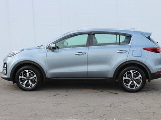 2019 Kia Sportage IV Рестайлинг, серебристый, 2570000 рублей, вид 4