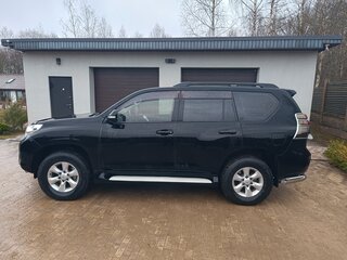 2011 Toyota Land Cruiser Prado 150 Series, чёрный, 2600000 рублей, вид 5