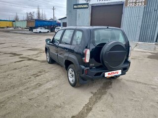 2024 Lada (ВАЗ) Niva Travel I, зелёный, 935000 рублей, вид 4
