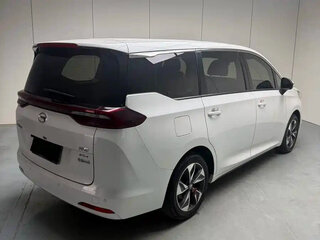 2021 GAC Trumpchi M6, белый, 1995000 рублей, вид 4
