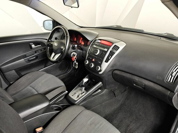 2010 Kia Ceed I Рестайлинг, серебристый, 539000 рублей - вид 12