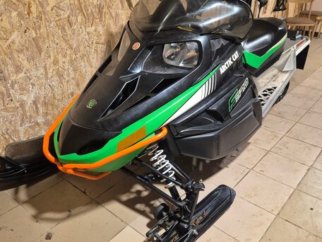 2011 Arctic Cat F-Series, зелёный, 800000 рублей, вид 3