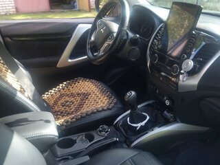 2017 Mitsubishi Pajero Sport III, серый, 2450000 рублей, вид 3