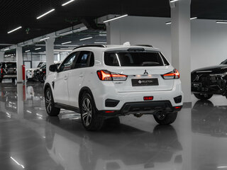 2024 Mitsubishi ASX I Рестайлинг 3, белый, 3400000 рублей, вид 4