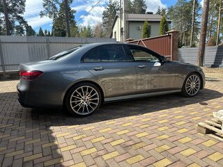 2022 Mercedes-Benz E-Класс 350 V (W213, S213, C238) Рестайлинг, серый, 5500000 рублей, вид 3