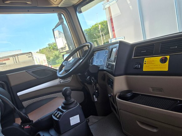 2026 Sinotruk Howo 4X2, белый, 7770000 рублей - вид 3