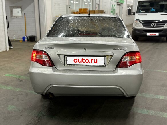2010 Daewoo Nexia I Рестайлинг, серебристый, 165000 рублей - вид 8