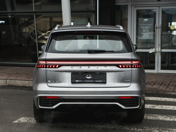 2026 Geely Monjaro I Рестайлинг, серебристый, 4553999 рублей - вид 5