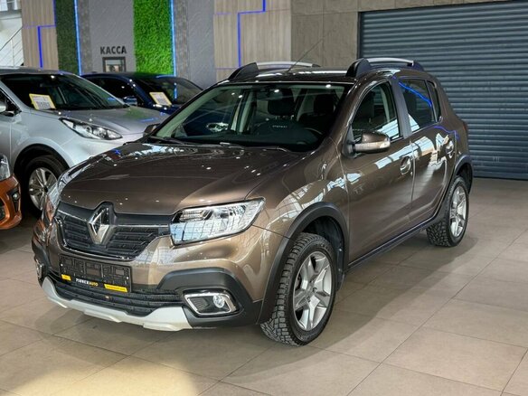 2018 Renault Sandero Stepway II Рестайлинг, коричневый, 1200000 рублей