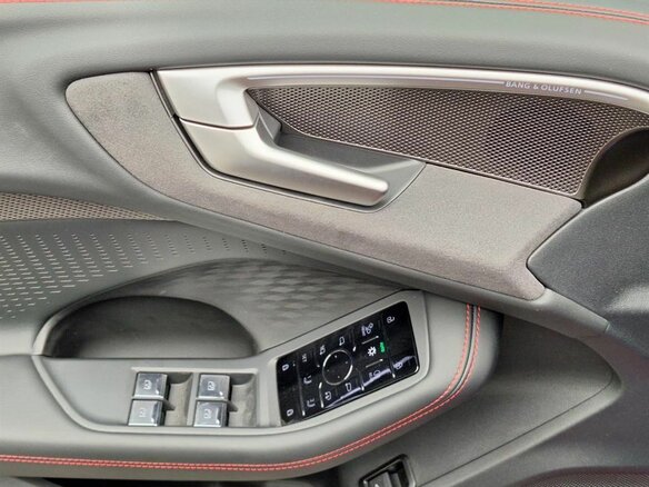 2025 Audi A5 L Sportback III (B10), красный, 6650000 рублей - вид 18