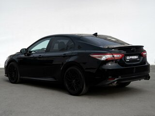 2020 Toyota Camry VIII (XV70), чёрный, 2777000 рублей, вид 2