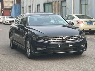 2026 Volkswagen Magotan B8 Рестайлинг, чёрный, 2607700 рублей, вид 3