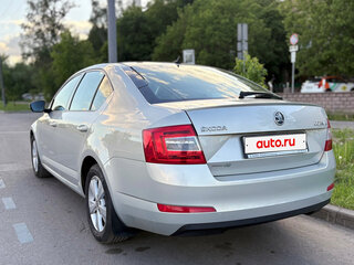 2013 Skoda Octavia III (A7), серебристый, 1350000 рублей, вид 3