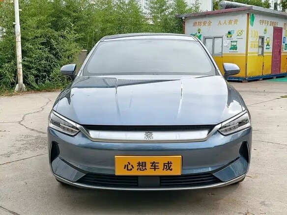 2024 BYD Qin Plus EV 400 I, голубой, 1570000 рублей - вид 2