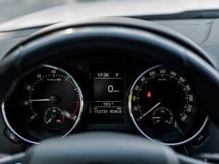2014 Skoda Yeti I Рестайлинг, белый, 879000 рублей, вид 5