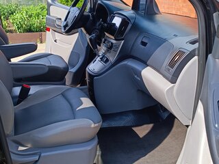 2016 Hyundai Grand Starex I Рестайлинг, чёрный, 2320000 рублей, вид 4