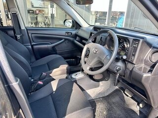 2022 Toyota Probox I Рестайлинг, чёрный, 930005 рублей, вид 4