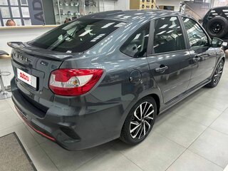 2026 Lada (ВАЗ) Granta Sport I Рестайлинг, серый, 1581000 рублей, вид 4