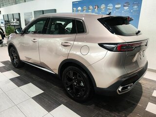 2026 Changan UNI-S I Рестайлинг, золотистый, 3249900 рублей, вид 4