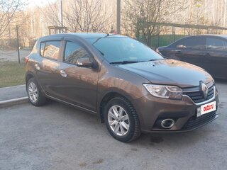 2018 Renault Sandero II Рестайлинг, коричневый, 820000 рублей, вид 3