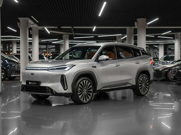 2026 Geely Galaxy M7, серый, 3620000 рублей