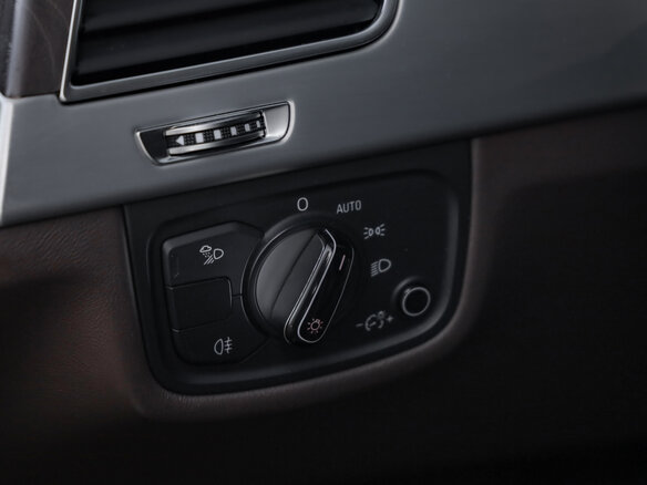 2011 Audi A8 III (D4), чёрный, 1590000 рублей - вид 22