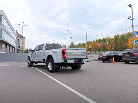 2026 Ford F-450, серый, 19500000 рублей, вид 5