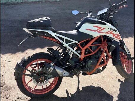 2019 KTM 390 Duke, белый, 440000 рублей, вид 1