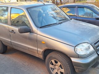 2004 Chevrolet Niva I, серый, 250000 рублей, вид 4