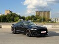 2020 Ford Mustang VI Рестайлинг, чёрный, 2400000 рублей - вид 2