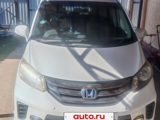 2014 Honda Freed I Рестайлинг 2, белый, 1300000 рублей, вид 1