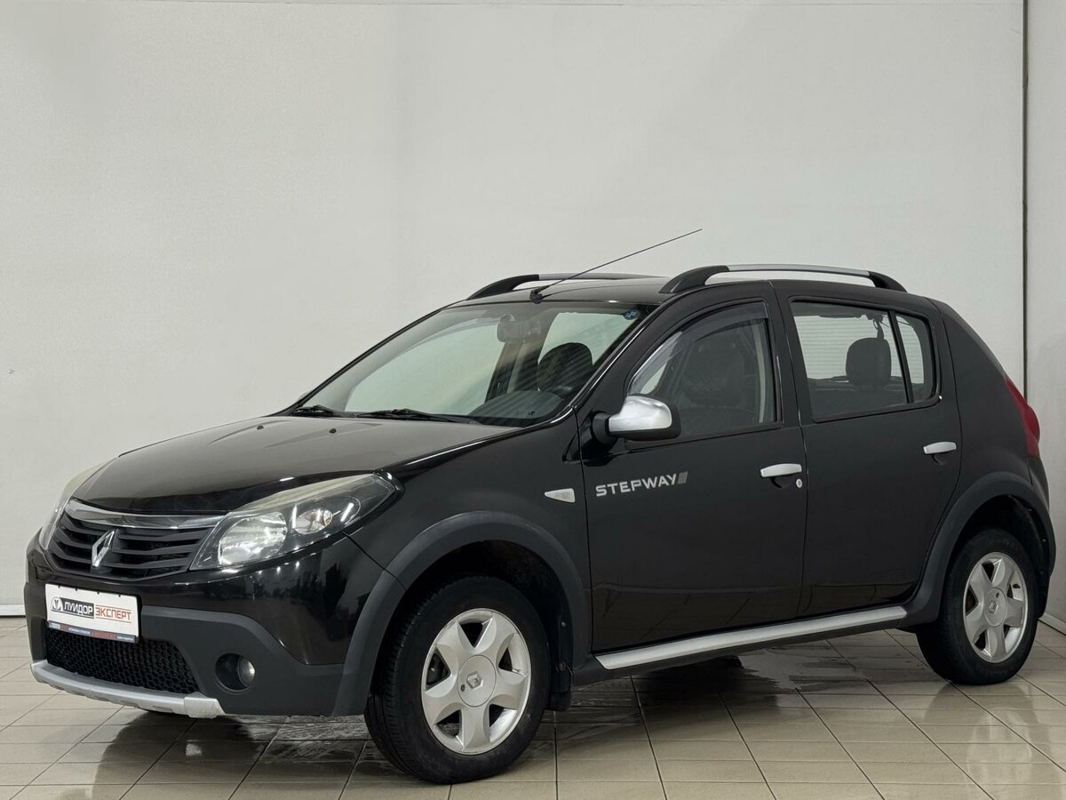 Открыть фотографии: Renault Sandero I