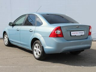 2010 Ford Focus II Рестайлинг, серый, 480000 рублей, вид 5