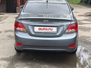 2013 Hyundai Solaris I, серый, 799000 рублей, вид 5