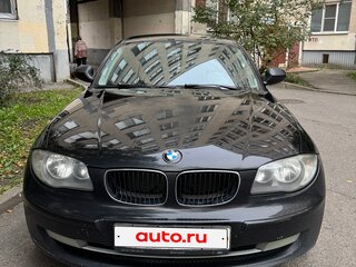 2010 BMW 1 серии 116i I (E81/E82/E87/E88) Рестайлинг, чёрный, 750000 рублей, вид 1