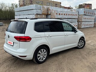 2019 Volkswagen Touran II, белый, 1450000 рублей, вид 5